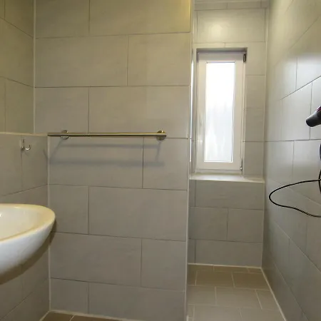 Ferienapartments Am Dorfplatz דירה *