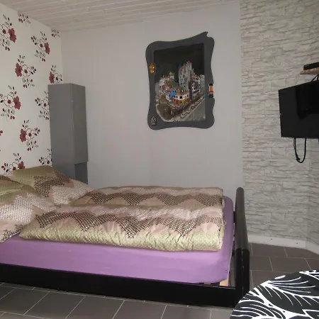 Ferienapartments Am Dorfplatz 오베르베셀