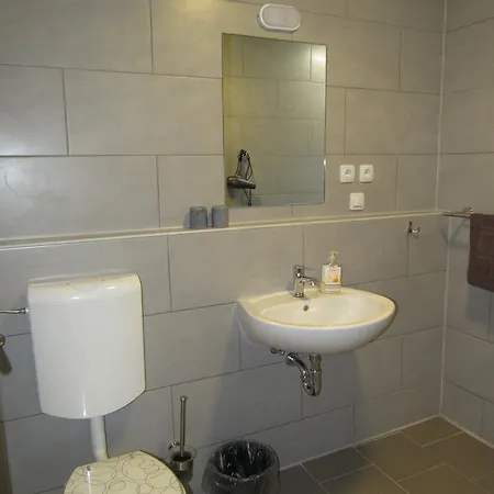 Ferienapartments Am Dorfplatz アパート *